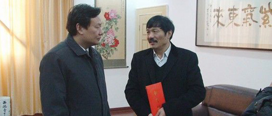 区委书记、区人大主任王荣来集团